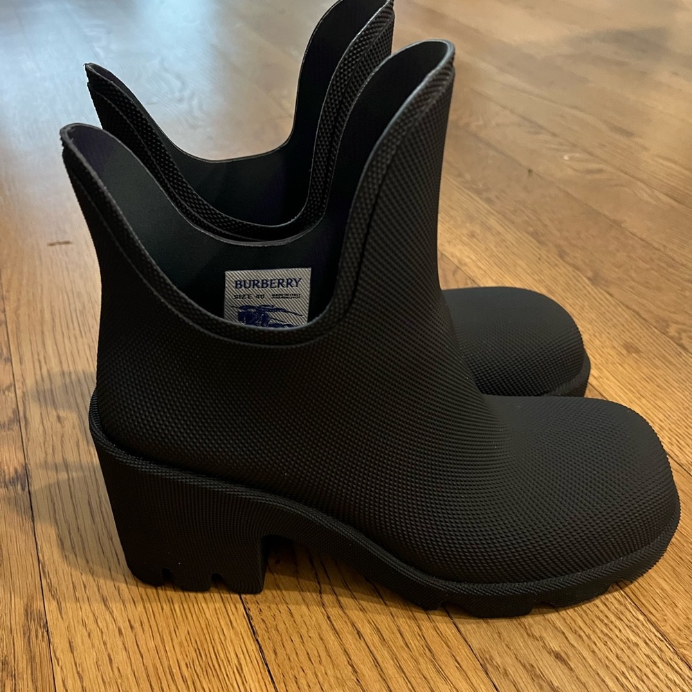 Burberry Black Rain Boots